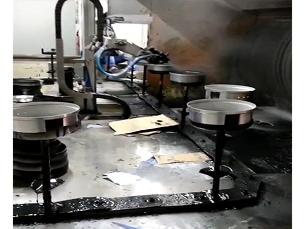 不锈钢锅具自动喷漆解决方案